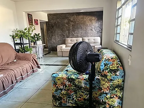 Casa com 2 quartos em Luizote de Freitas, Uberlândia
