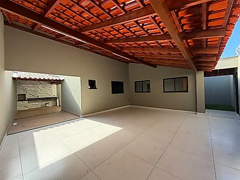Casa com 3 quartos em Pacaembu, Uberlândia
