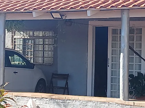 Casa com 2 quartos em Distrito Industrial, Uberlândia