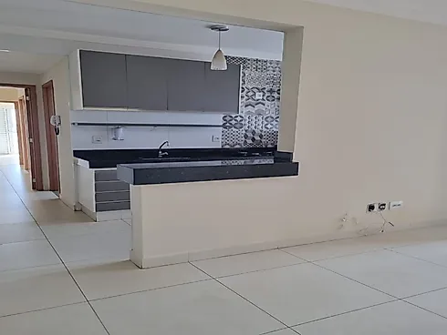 Apartamento com 3 quartos em Presidente Roosevelt, Uberlândia
