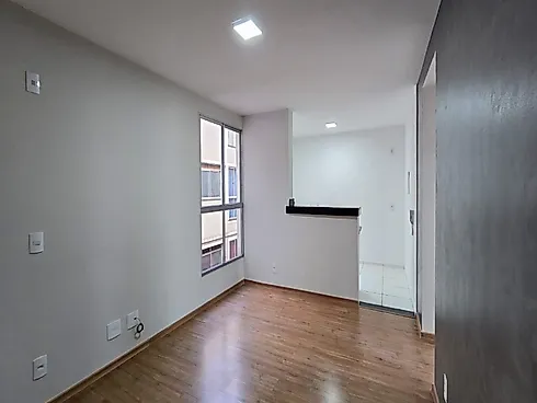 Apartamento com 2 quartos em Jardim Holanda, Uberlândia