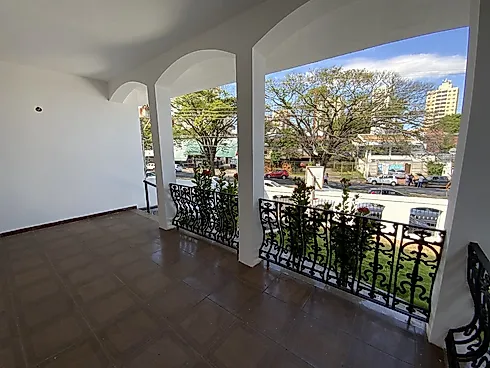Casa com 13 quartos em Osvaldo Rezende, Uberlândia