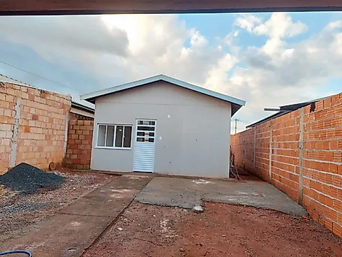 Casa com 2 quartos em Mansour Iii, Uberlândia