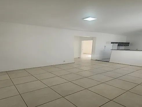 Apartamento com 2 quartos em Chácaras Tubalina e Quartel, Uberlândia