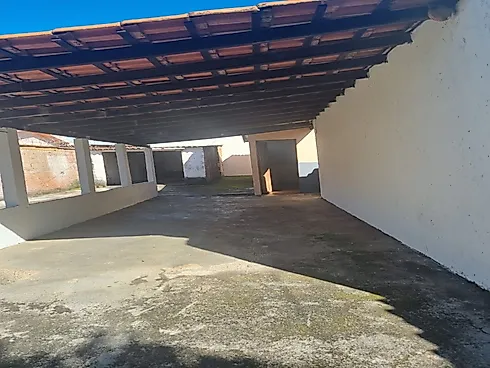Casa com 3 quartos em Santa Mônica, Uberlândia