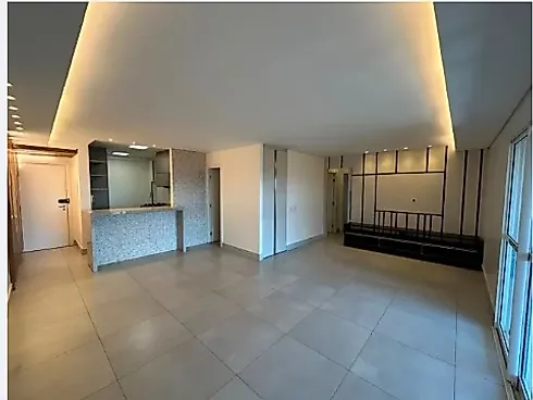 Apartamento com 3 quartos em Jardim Karaíba, Uberlândia