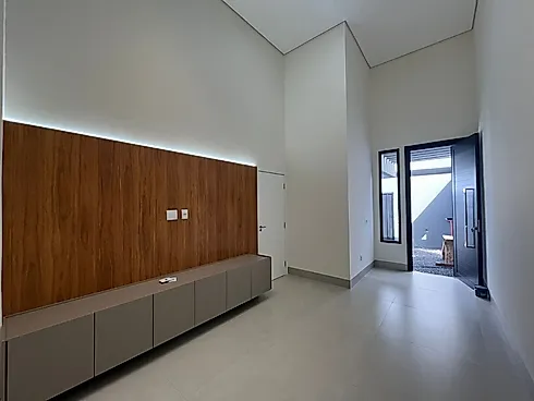 Casa com 3 quartos em Novo Mundo, Uberlândia
