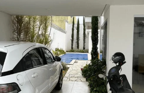 Casa em Jardim Veneza, Uberlândia