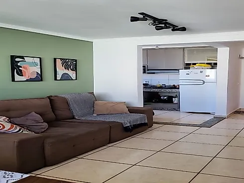 Apartamento com 2 quartos em Presidente Roosevelt, Uberlândia