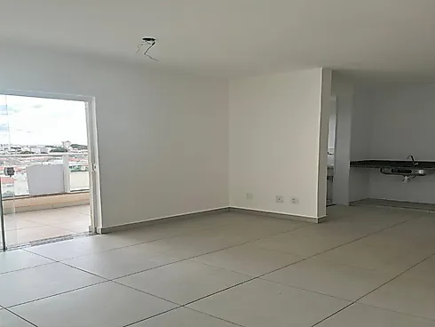 Apartamento com 2 quartos em Segismundo Pereira, Uberlândia