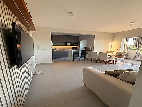 Apartamento com 2 quartos em Chácaras Tubalina e Quartel, Uberlândia