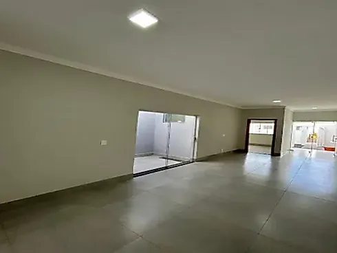 Casa com 2 quartos em São Jorge, Uberlândia