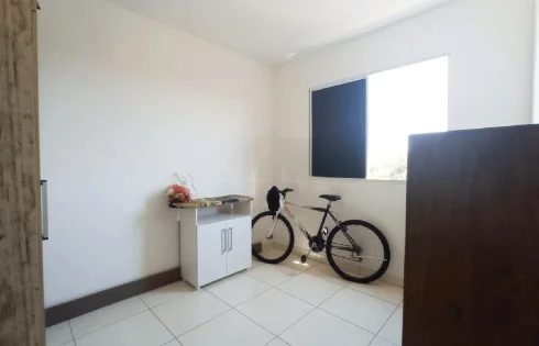 Apartamento em Jardim Holanda, Uberlândia