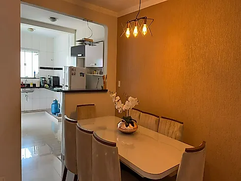 Escritório/Sala com 3 quartos em Nossa Senhora das Graças, Uberlândia