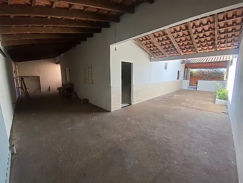 Casa com 3 quartos em Jardim Ipanema, Uberlândia