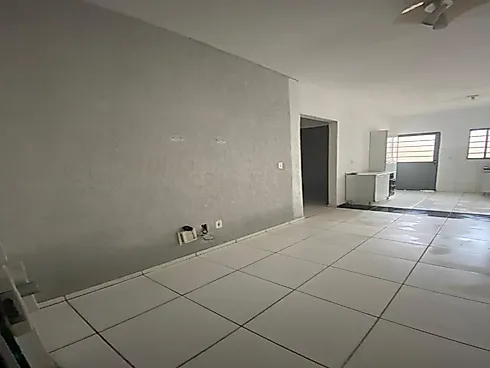 Casa com 2 quartos em Jardim Canaã, Uberlândia