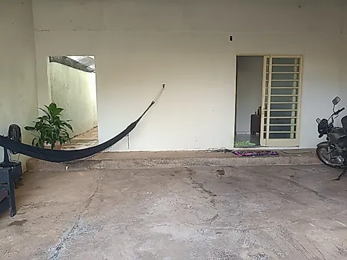 Casa com 3 quartos em Jardim Holanda, Uberlândia