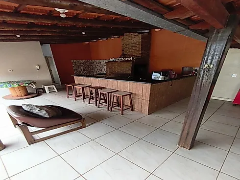 Casa com 3 quartos em Santa Mônica, Uberlândia
