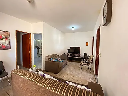 Casa com 3 quartos em Guarani, Uberlândia