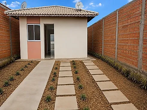 Casa com 2 quartos em Luizote Iv, Uberlândia