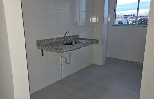 Apartamento em Jardim Holanda, Uberlândia