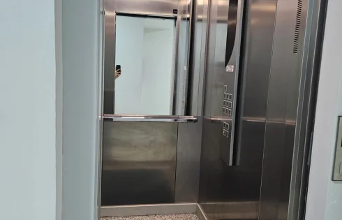 Apartamento em Jardim Holanda, Uberlândia