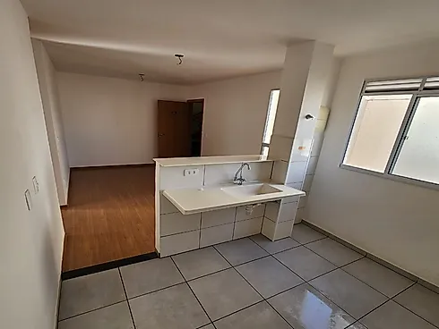 Apartamento com 2 quartos em Jardim Patricia, Uberlândia