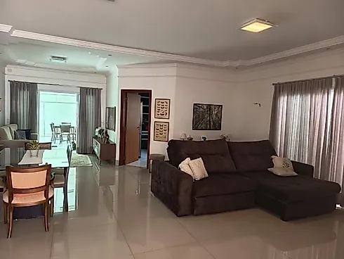 Casa com 3 quartos em Jardim Karaíba, Uberlândia