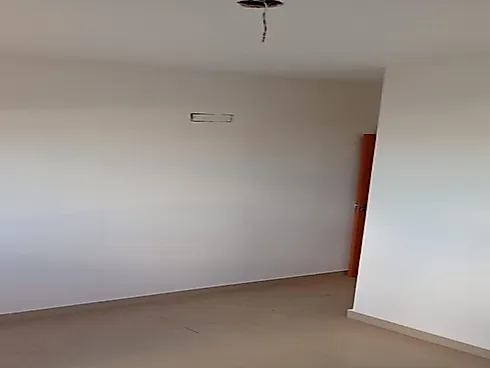 Apartamento com 2 quartos em Jardim Holanda, Uberlândia
