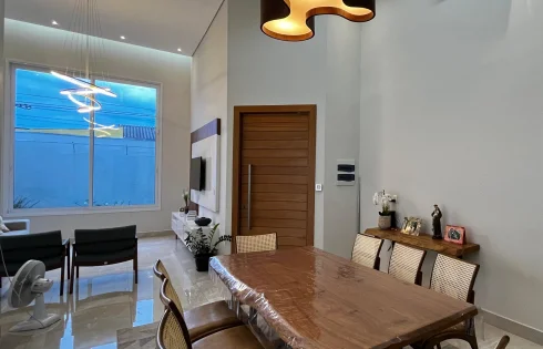 Casa em Custódio Pereira, Uberlândia