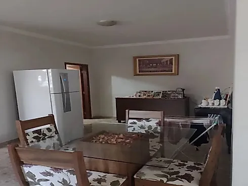Casa com 2 quartos em Martins, Uberlândia