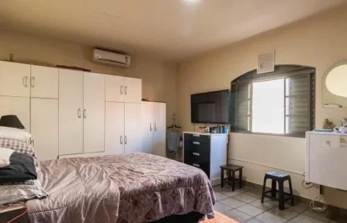 Casa em Cidade Jardim, Uberlândia
