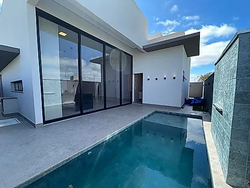 Casa com 7 quartos em Jardim Inconfidencia, Uberlândia