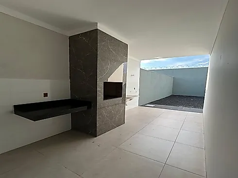 Casa com 3 quartos em Novo Mundo, Uberlândia