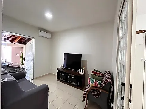 Casa com 3 quartos em Jaraguá, Uberlândia