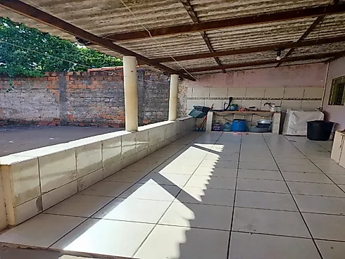 Casa com 2 quartos em Luizote de Freitas, Uberlândia