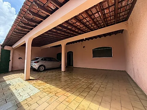 Casa com 3 quartos em Martins, Uberlândia
