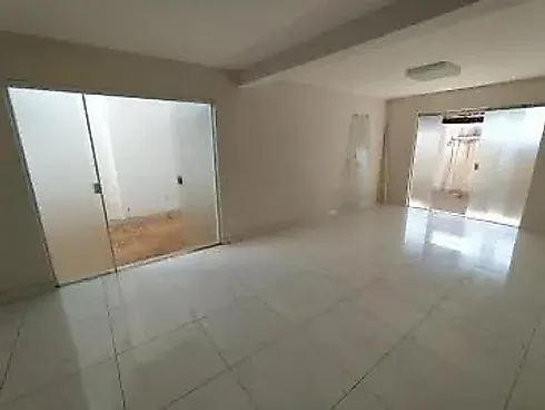 Casa com 2 quartos em Cidade Jardim, Uberlândia