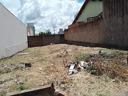Terreno com 0 quartos em Santa Mônica, Uberlândia