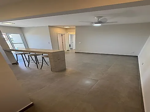 Apartamento com 2 quartos em Jardim Finotti, Uberlândia