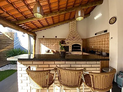 Casa com 3 quartos em Lagoinha, Uberlândia