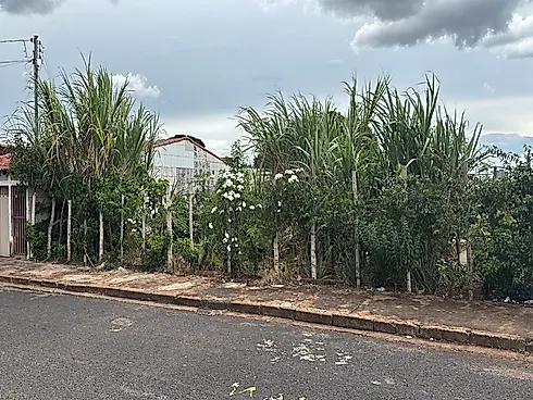 Terreno com 0 quartos em Santa Mônica, Uberlândia
