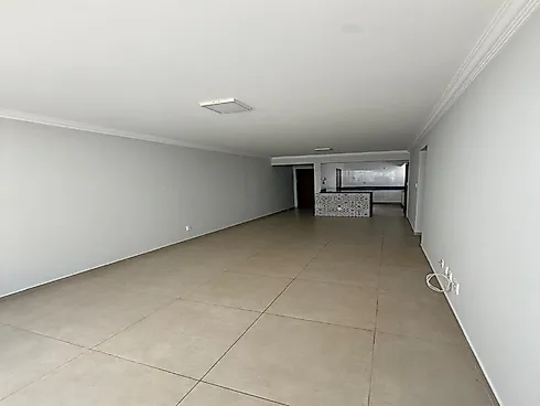 Apartamento com 3 quartos em Osvaldo Rezende, Uberlândia