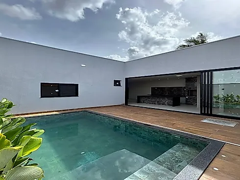 Casa com 3 quartos em Alto Umuarama, Uberlândia