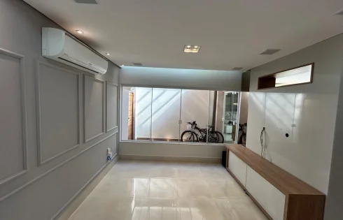 Casa em Granja Marileusa, Uberlândia