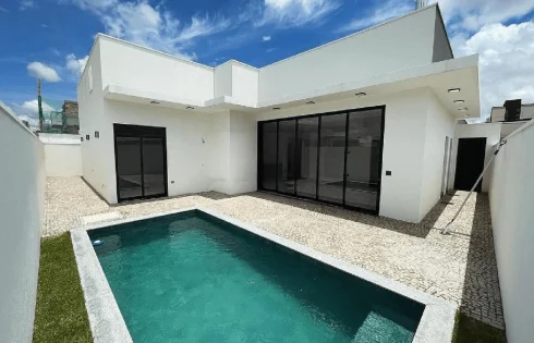 Casa em Laranjeiras, Uberlândia