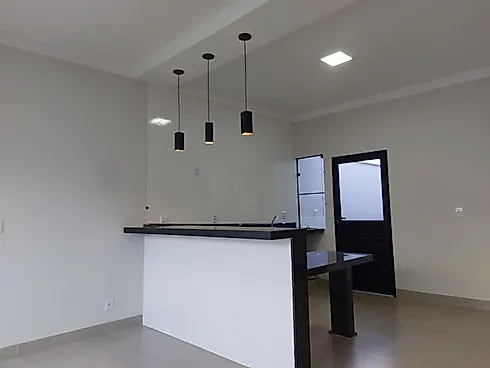 Casa com 2 quartos em Gávea Sul, Uberlândia