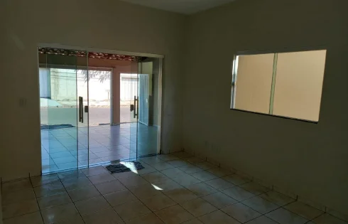 Casa em Jardim das Palmeiras, Uberlândia