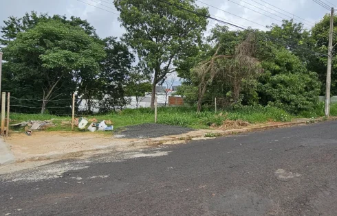 Terreno em Cidade Jardim, Uberlândia