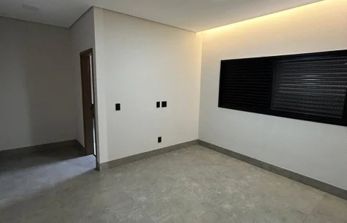 Casa em Praça Alto Umuarama, Uberlândia